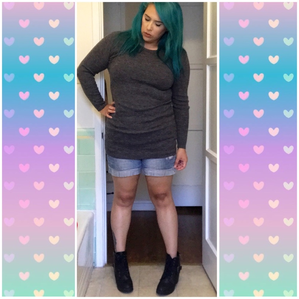 Brave Soul Extra Long Scoop Neck Gray Sweater